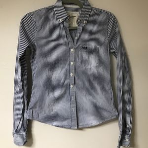 Abercrombie & Fitch Button Down Shirt Size XS